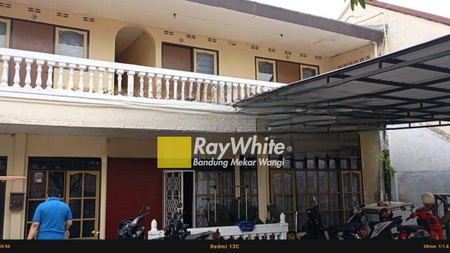 Kosan Aktif di Belakang UNINUS Buah Batu Bandung (fn)