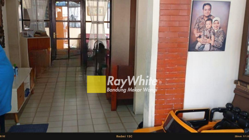 Kosan Aktif di Belakang UNINUS Buah Batu Bandung (fn)