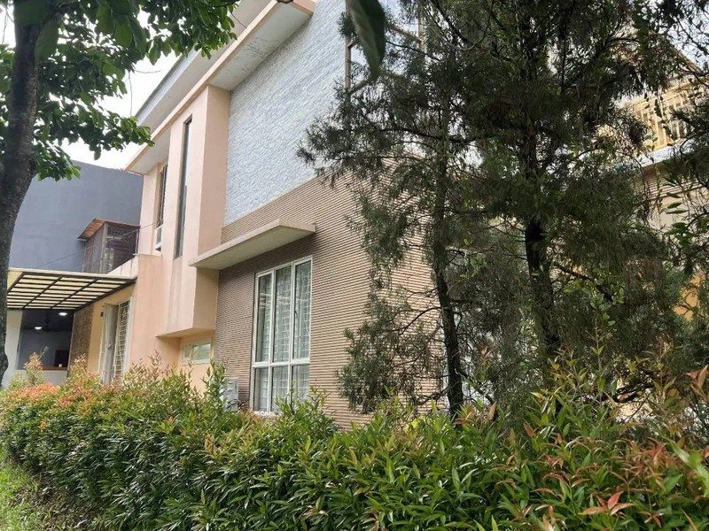 For Rent. Rumah mewah Delatinos Caribbean Island, BSD