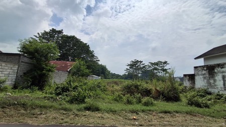 Tanah Luas 273 Meter Persegi Lokasi Purwomartani - Kalasan  Sleman 
