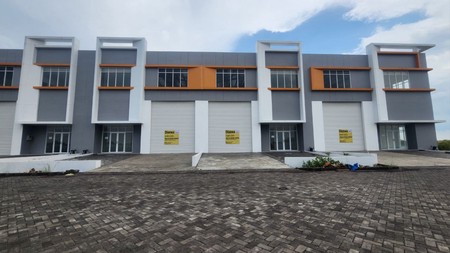 Sewa 3 Gudang Jejer Luas Strategis di JIIPE AKR GEM City Gresik