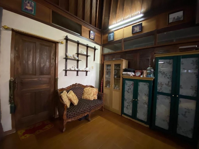 Rumah Bagus Di Jl Gunung Raya Ciputat Tangerang Selatan