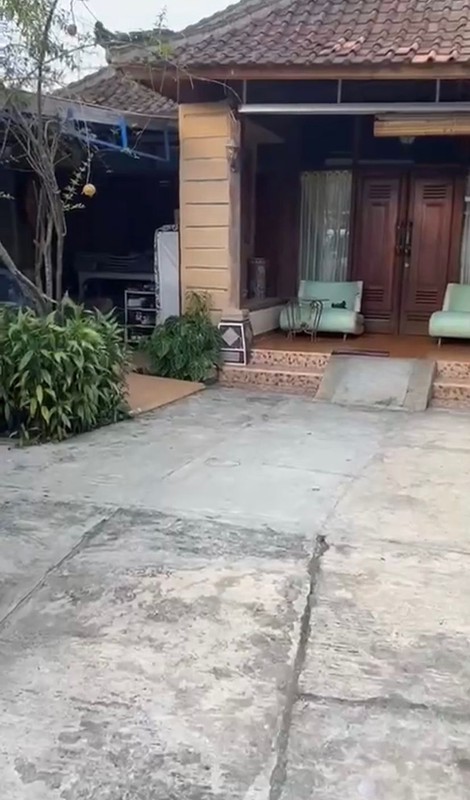 Rumah Bagus Di Jl Gunung Raya Ciputat Tangerang Selatan