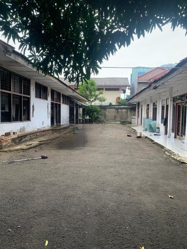 Rumah Hitung Tanah Di Jl Pondok Pinang Timur Kebayoran Lama Jakarta Selatan