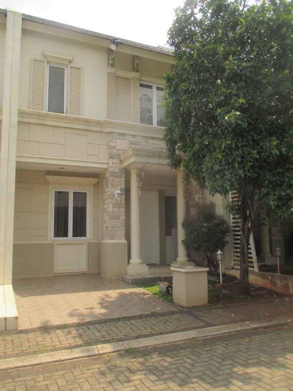 Rumah 1,3 M an di Vanya Park BSD