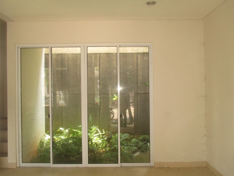 Rumah 1,3 M an di Vanya Park BSD