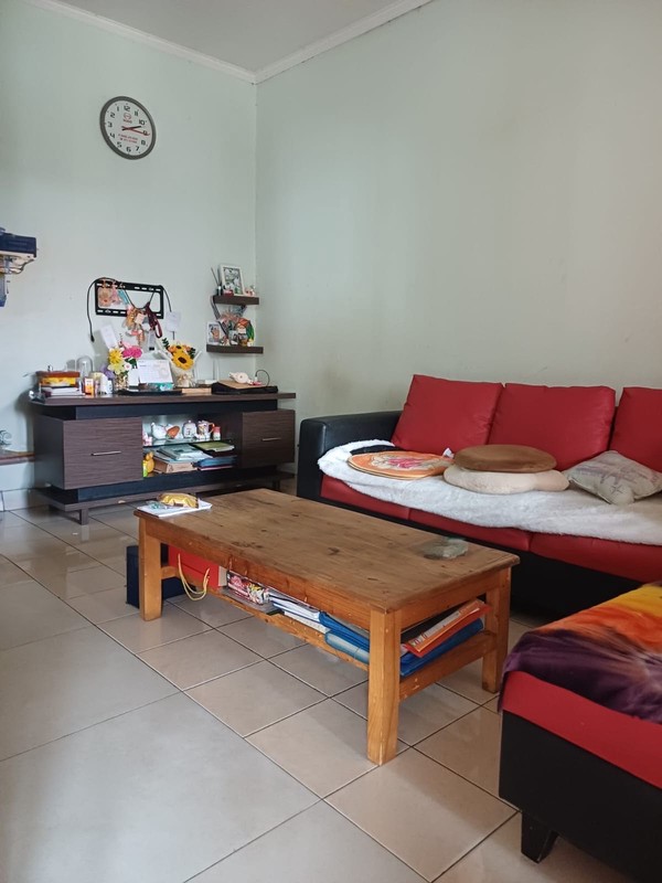 Rumah  dekat Sekolah Binus International BSD,  dan Plaza BSD