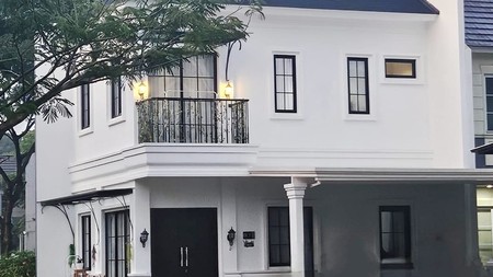 Flash Sale. Rumah mewah Vanya Park Azura, BSD