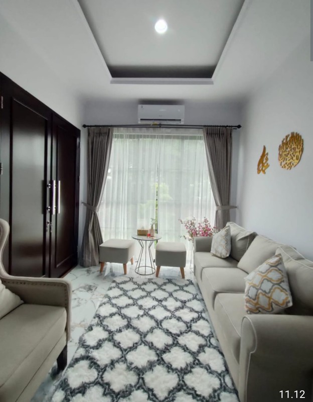 Flash Sale. Rumah mewah Vanya Park Azura, BSD