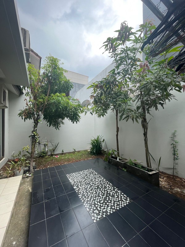 Flash Sale. Rumah bagus The Icon Verdant View, BSD