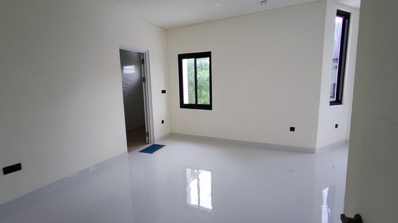 Jarang Ada. Rumah Mewah bangunan mandiri Eminent Prestigia, BSD