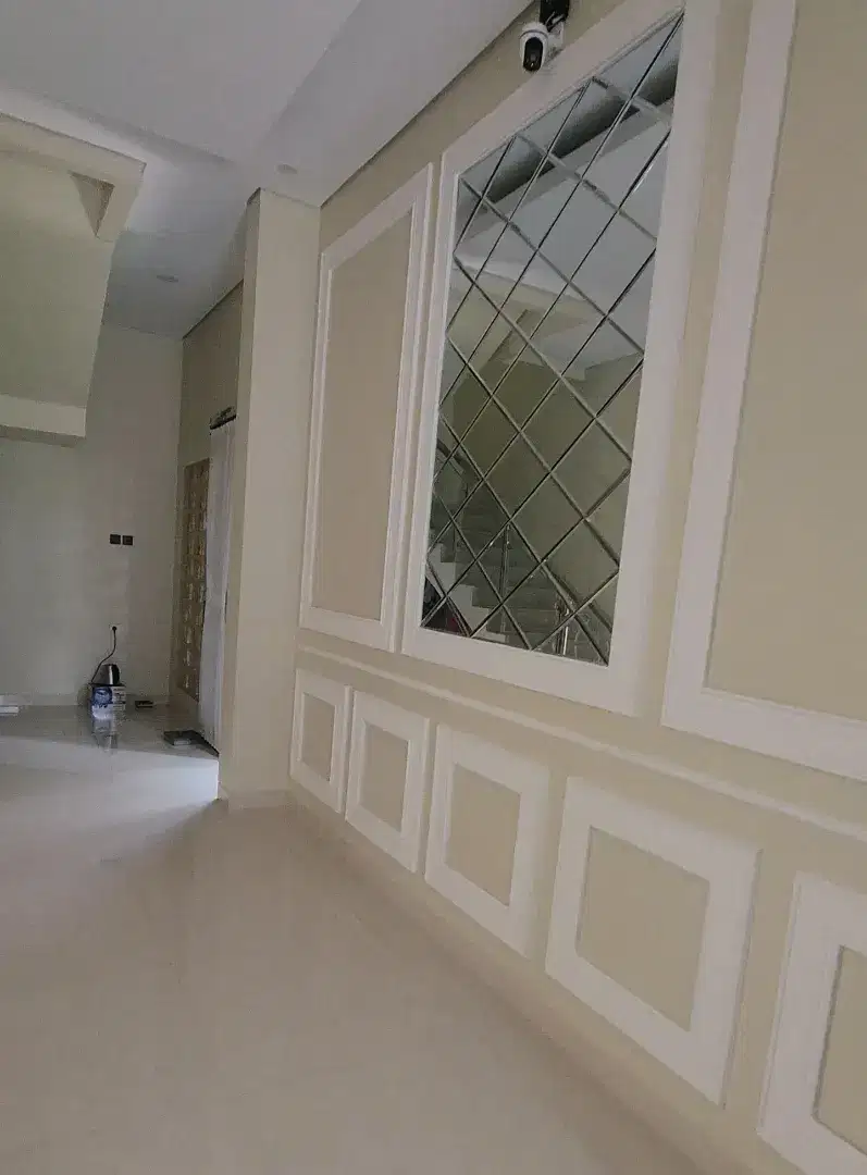 Flash Sale. Rumah mewah Anggrek Loka, BSD