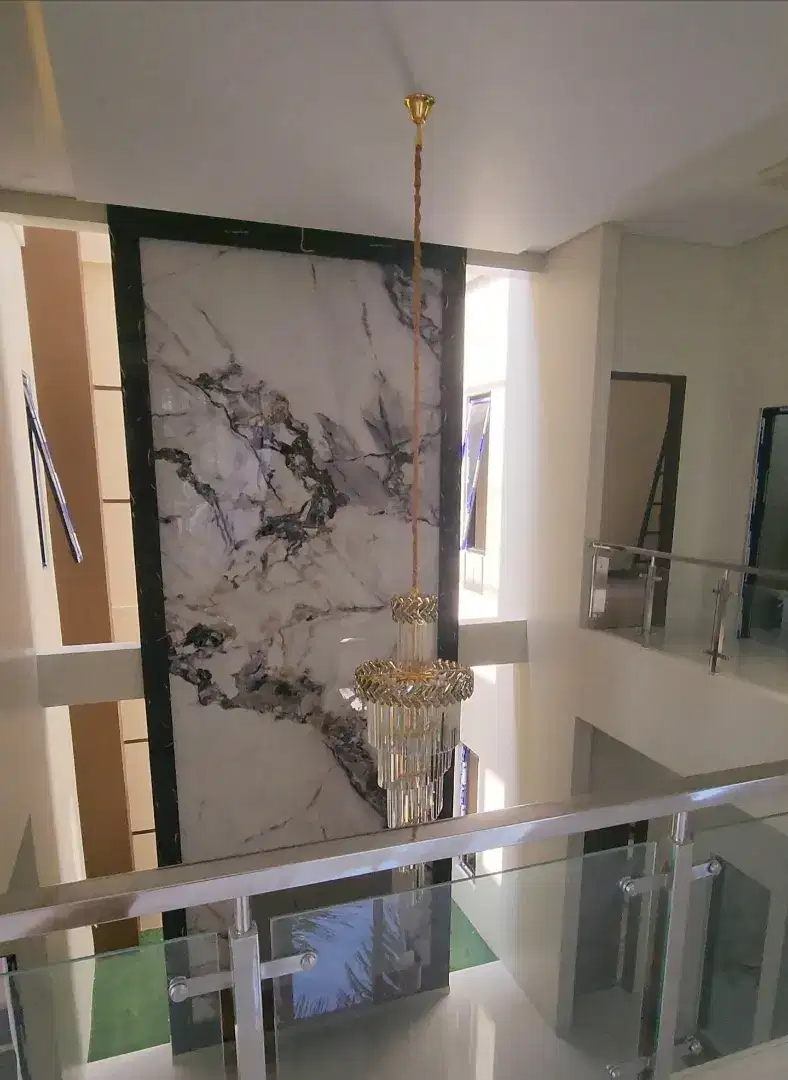 Flash Sale. Rumah mewah Anggrek Loka, BSD