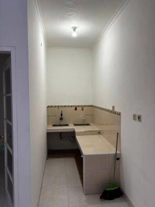 Hot Rent. Rumah bagus Delatinos Santiago, BSD