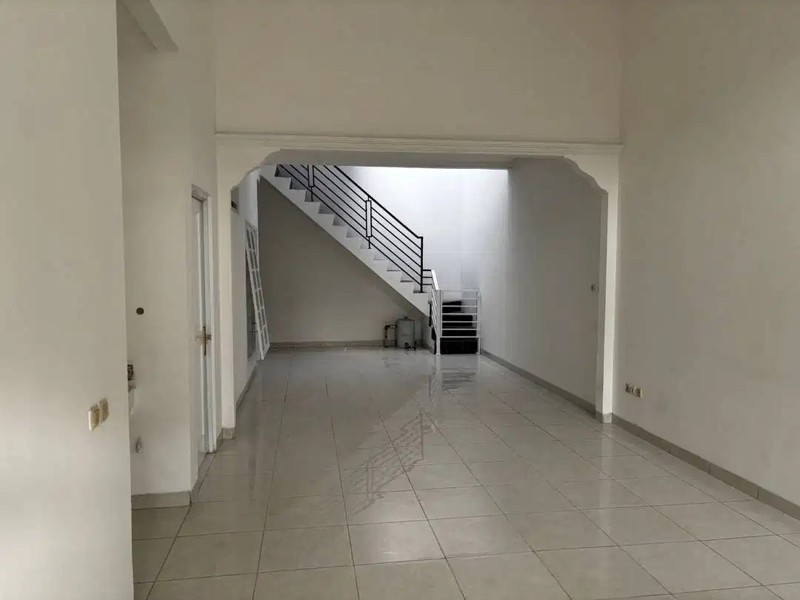 Hot Rent. Rumah bagus Delatinos Santiago, BSD