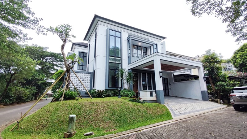 Istimewa. Rumah mewah Delatinos cluster Costarica, BSD