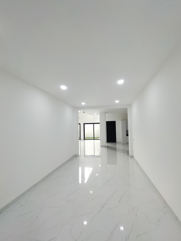 BRAND NEW RUMAH NEW MINIMALIS MODERN Puspitaloka BSD City