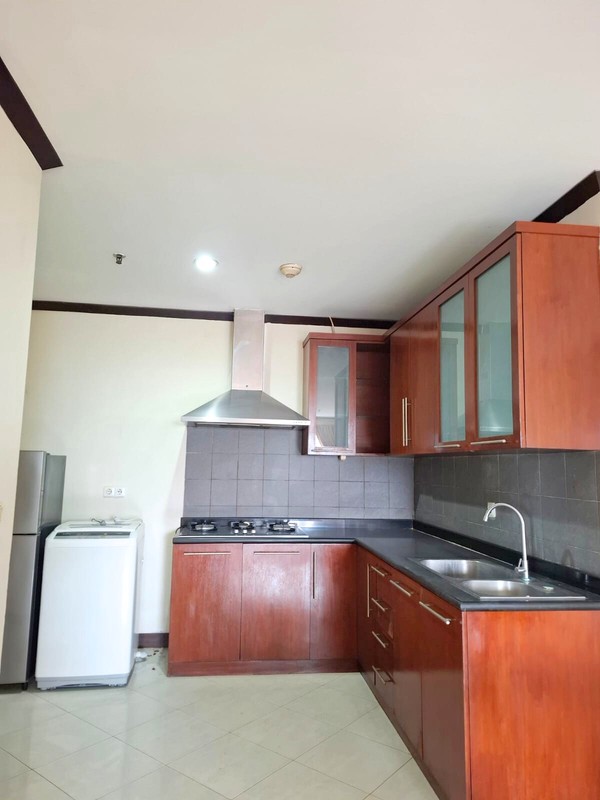 Apartemen 2 Bedroom Full Furnished, Siap Huni di Permata Senayan