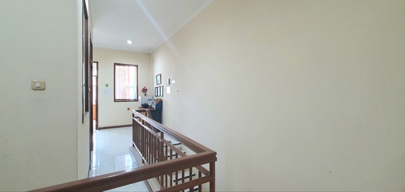 Ruko rapih ex kantor di Kelapa Hibrida Raya, Kelapa Gading