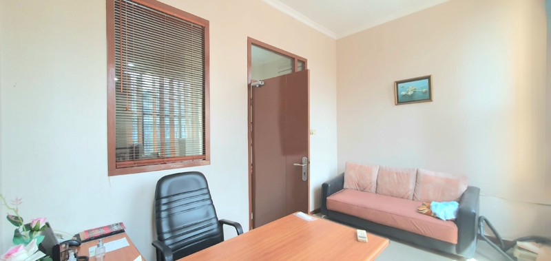 Ruko rapih ex kantor di Kelapa Hibrida Raya, Kelapa Gading