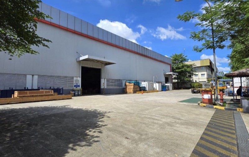 Workshop + Gedung kantor 2 lantai, ready to use, Taman Tekno BSD, Tangerang