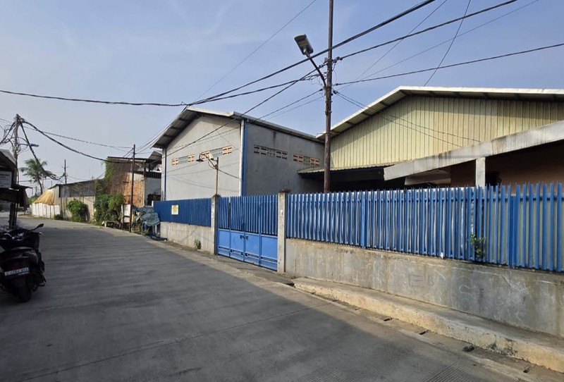 Gudang strategis jarang ada di kapuk kamal, Jakarta Barat