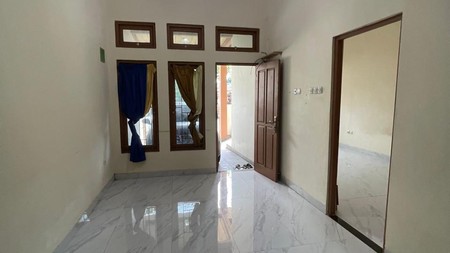Rumah Cantik 2 Lantai Siap Huni di Bintaro KT 2 KM 2 SHM.