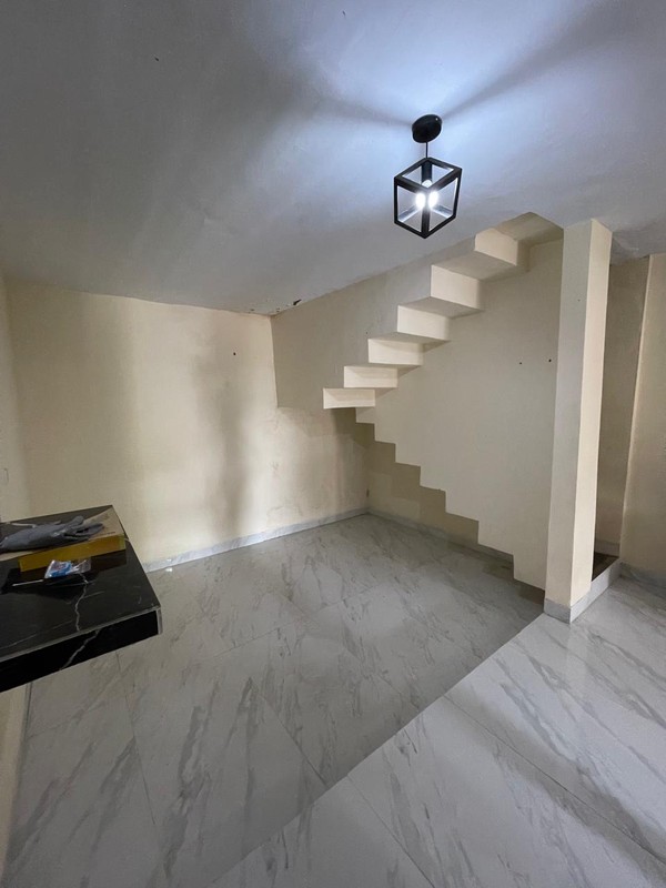 Rumah Cantik 2 Lantai Siap Huni di Bintaro KT 2 KM 2 SHM.