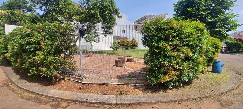 Kavling Hoek dalam Cluster di Kota Wisata