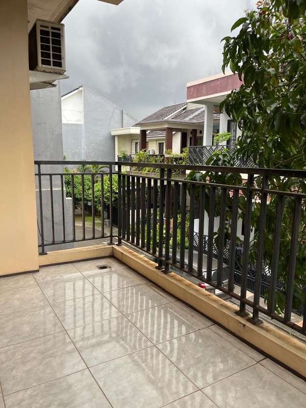 Rumah siap huni,bagus di Bintaro Jaya 9