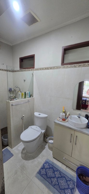 Rumah posisi hook,dalam cluster di Bintaro Jaya 9