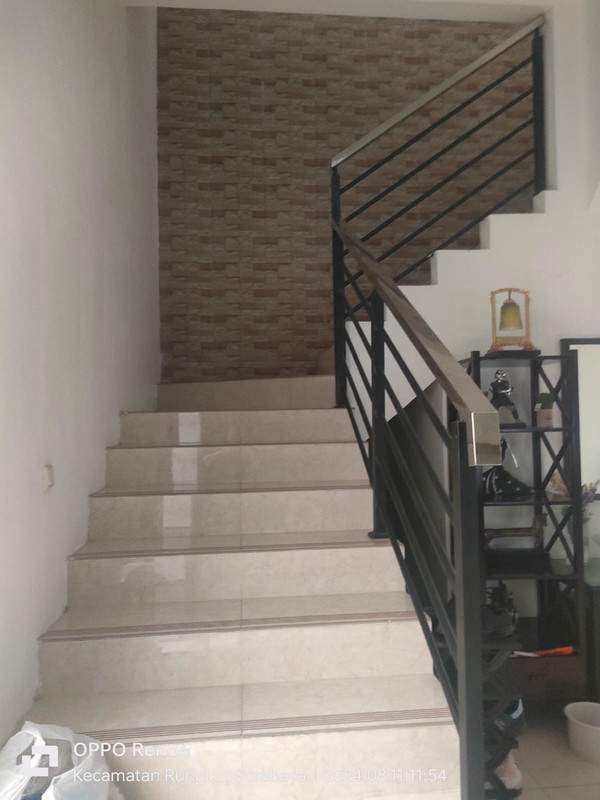 Dijual Rumah Bangunan Baru Denah ruang bagus Komplek perumahan penjaringan sari 2 surabaya Depan gedung graha YKP