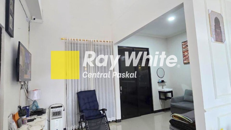 Rumah Cantik di Nagrak Cangkuang Bandung