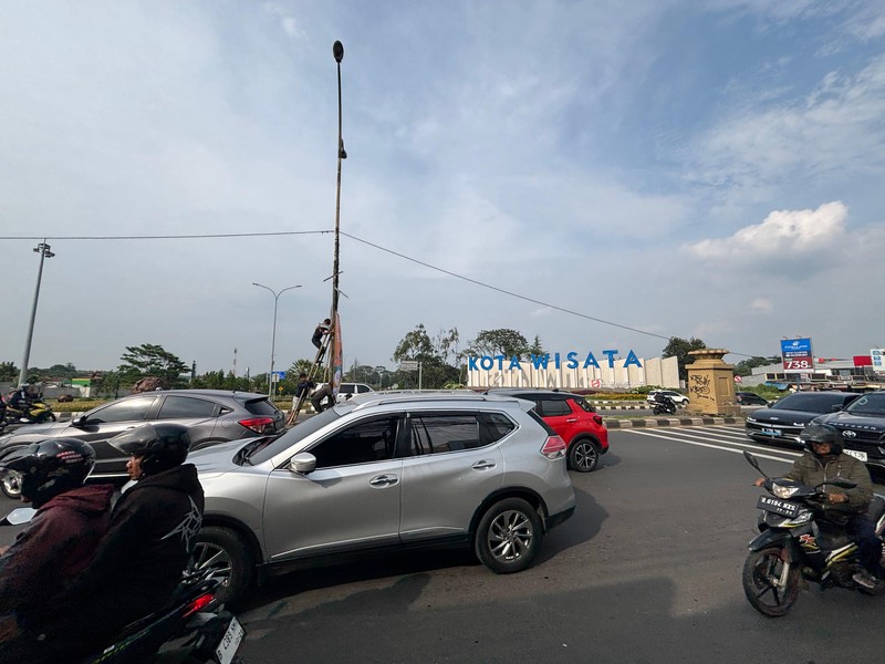 Kavling Eksklusif Lokasi Strategis di Seberang Kota Wisata, Cibubur