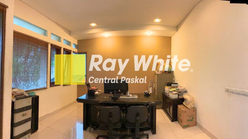 Rumah di Setramurni Sukahaji Bandung