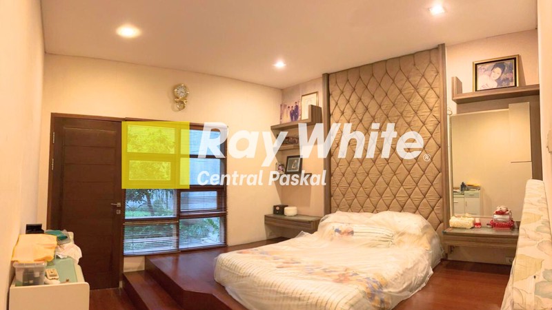 Rumah di Setramurni Sukahaji Bandung