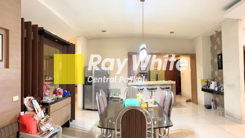 Rumah di Setramurni Sukahaji Bandung