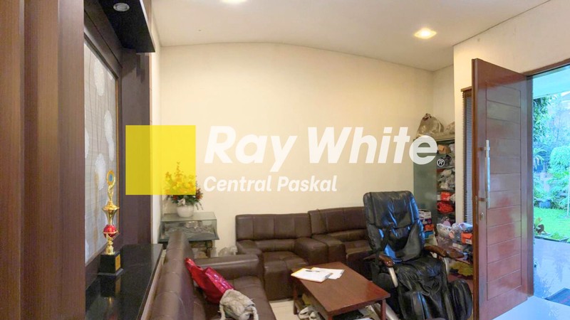 Rumah di Setramurni Sukahaji Bandung