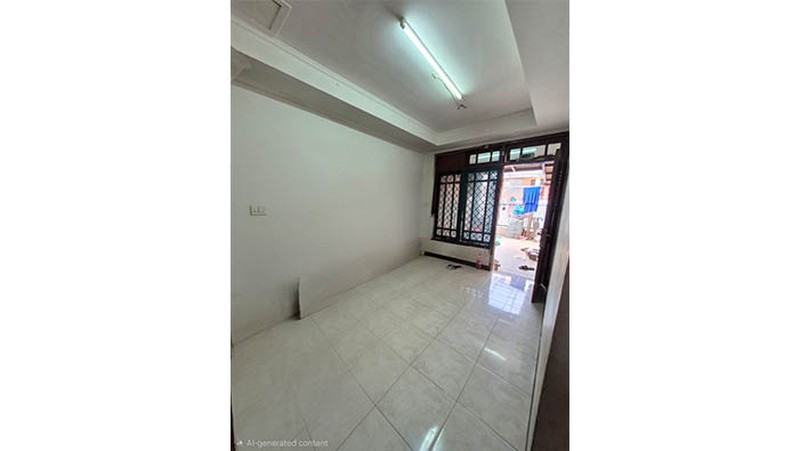Dijual Rumah Tua, Kelapa Molek, Kelapa Gading