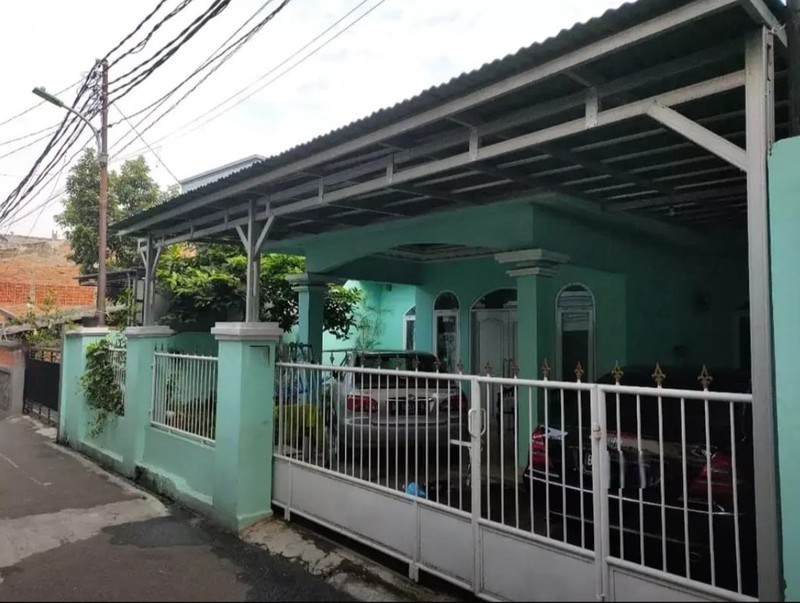 Rumah siap huni di RC Veteran jakarta 