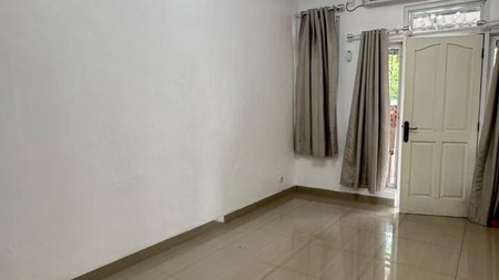 [DISEWA] Rumah Siap Huni Posisi Strategis di Bintaro Sektor 9