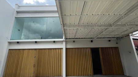 Ruko 2 Lantai Disewakan di Cinere - Area Ramai, Harga Kompetitif