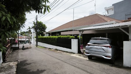 Rumah Asri Siap Huni dalam Lingkungan Tenang di Jl. Bendi, Kebayoran Lama JakSel