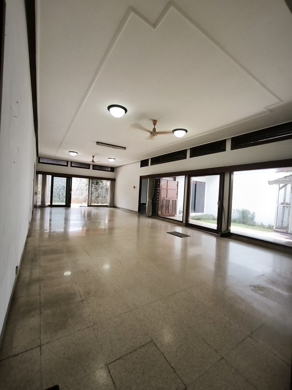 Rumah Asri Siap Huni dalam Lingkungan Tenang di Jl. Bendi, Kebayoran Lama JakSel