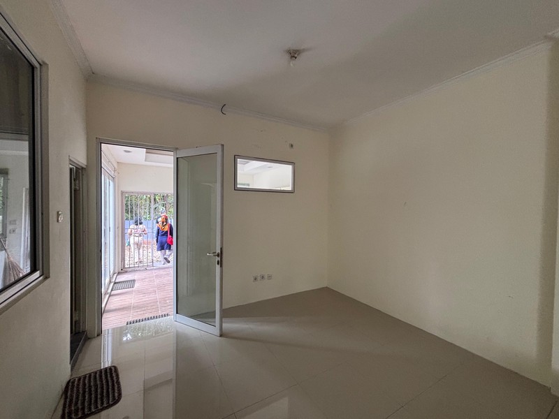 Rumah Boulevard di Legenda Wisata, Cibubur