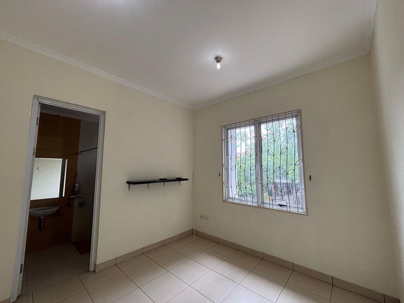 Rumah Boulevard di Legenda Wisata, Cibubur