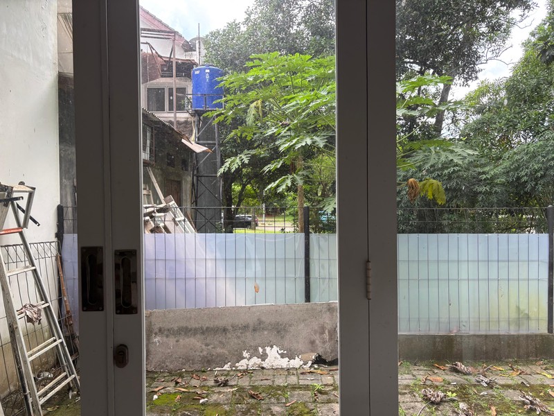 Rumah Boulevard di Legenda Wisata, Cibubur