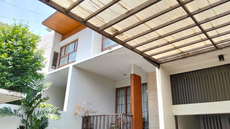 FOR RENT! Rumah Cantik Modern Minimalis di Kemang, Jak-Sel