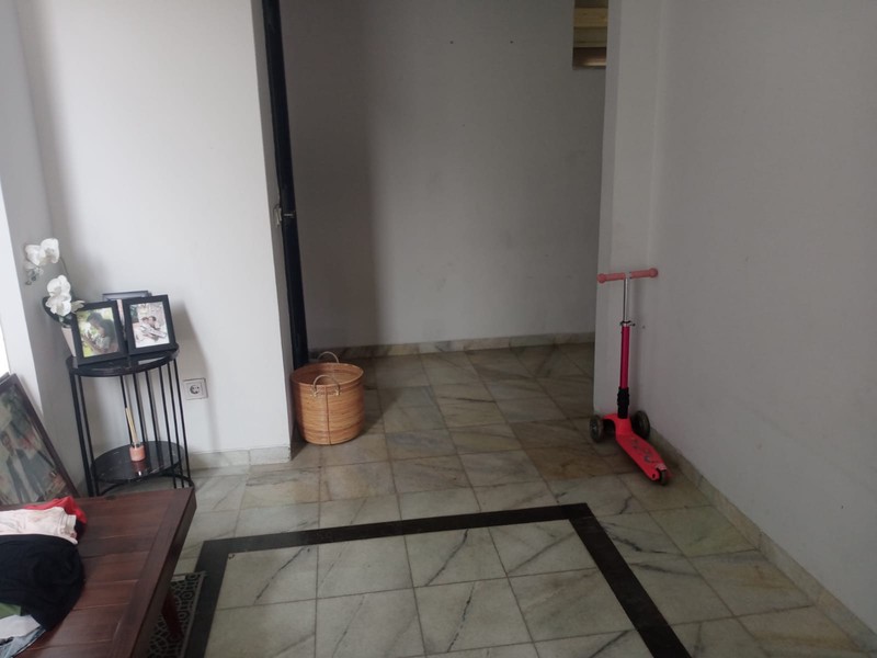 Rumah Asri & Lokasi Startegis di Pondok Pinang, Pondok Indah , Jakarta Selatan dengan spesifikasi sbb : 