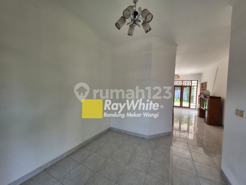 Rumah Tinggal 1 Lantai Taman Bougenvile Kalimalang - Bekasi